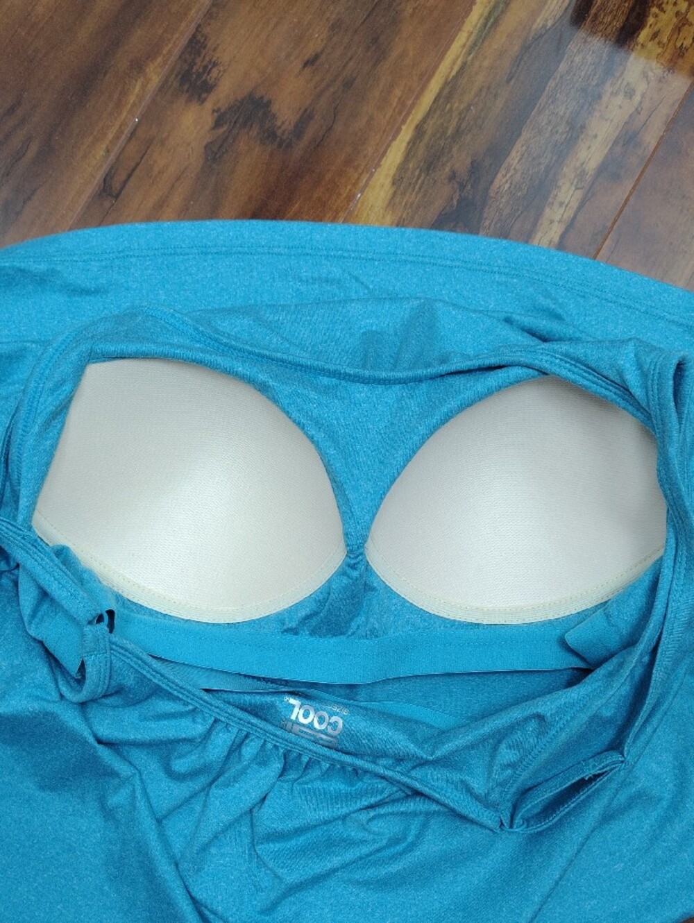 32 Degrees Cool Women’s Blue Spaghetti Strap Tank Top with Bra Size Large - Picture 8 of 9